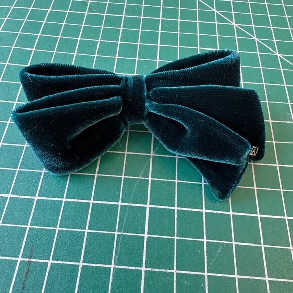 99% New Alexandre de Paris hair clip main image 6